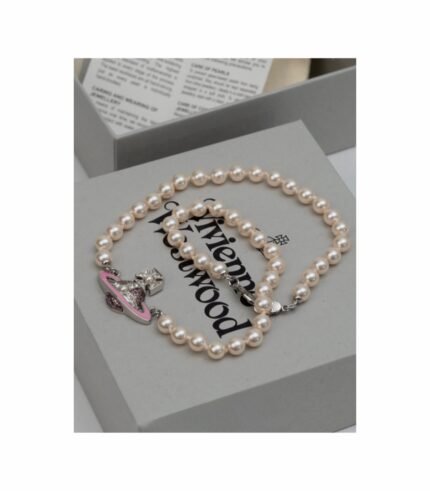 VIVIENNE WESTWOOD ROXANNE PEARL NECKLACE