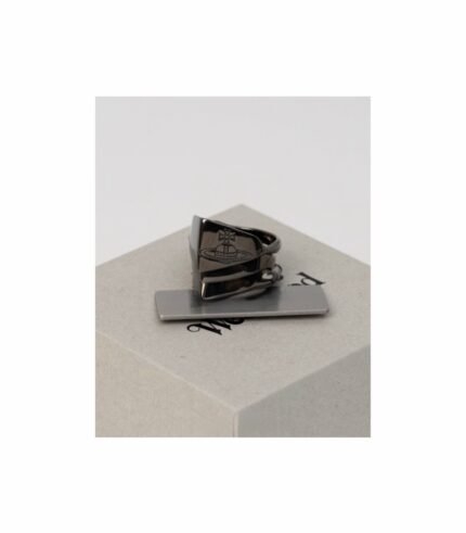 VIVIENNE WESTWOOD KNUCLEDUSTER RING