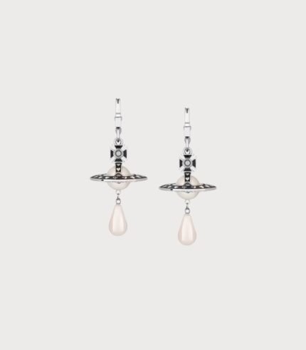 VIVIENNE WESTWOOD NANA PEARL EARRINGS
